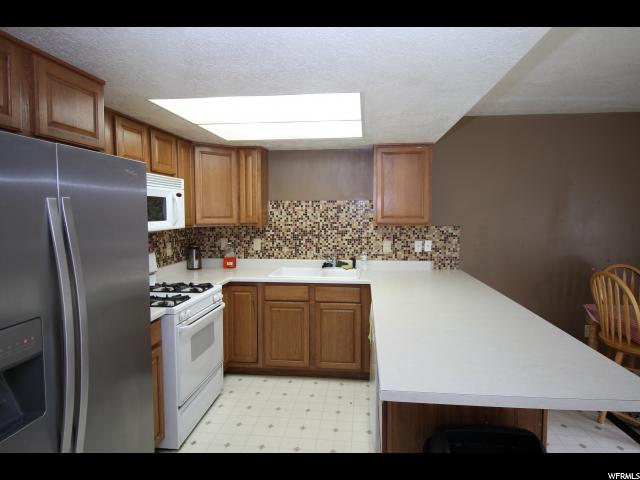 118 W Penhurst Pl, Logan, UT 84341 — photo 3