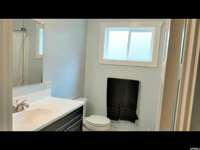 66 W 400 S, Hyrum, UT 84319 — photo 9