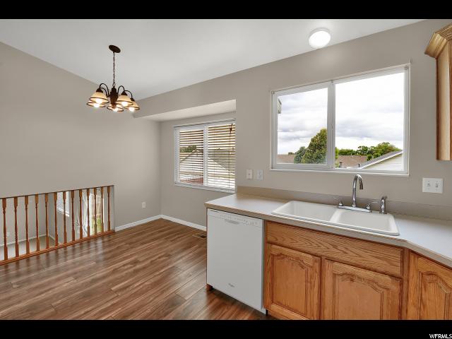 1713 N 810 W, Clinton, UT 84015 — photo 4