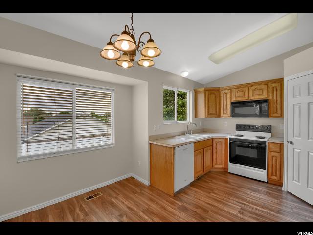 1713 N 810 W, Clinton, UT 84015 — photo 2