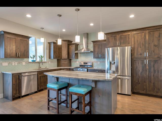 2344 E View Dr, South Weber, UT 84405 — photo 2