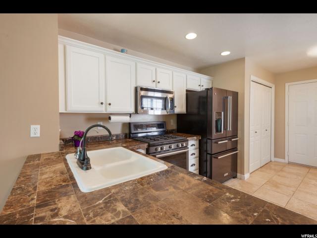 56 W 200 N, Centerville, UT 84014 — photo 9