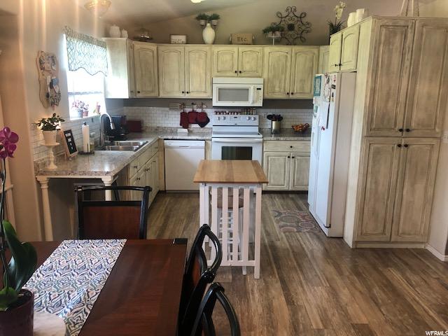 1602 N 2275 W, Clinton, UT 84015 — photo 8