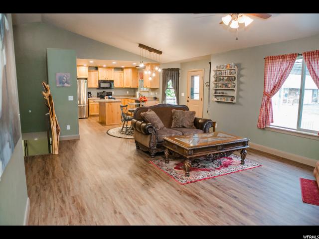 9740 W Point Lookout Dr, Bothwell, UT 84337 — photo 4