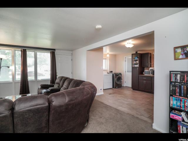 906 N Valeria Dr E, Layton, UT 84041 — photo 7