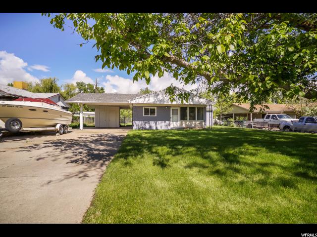 906 N Valeria Dr E, Layton, UT 84041 — photo 2