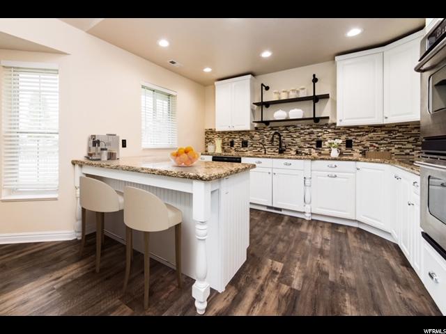 1289 E Orchard Heights Dr, Logan, UT 84321 — photo 2