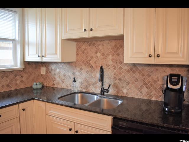 368 W 800 S, Bountiful, UT 84010 — photo 5