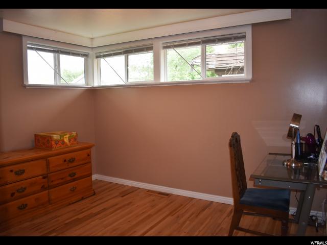 368 W 800 S, Bountiful, UT 84010 — photo 8