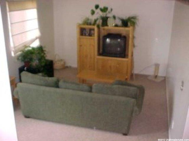 2033 Jenny Ln, Clearfield, UT 84015 — photo 3