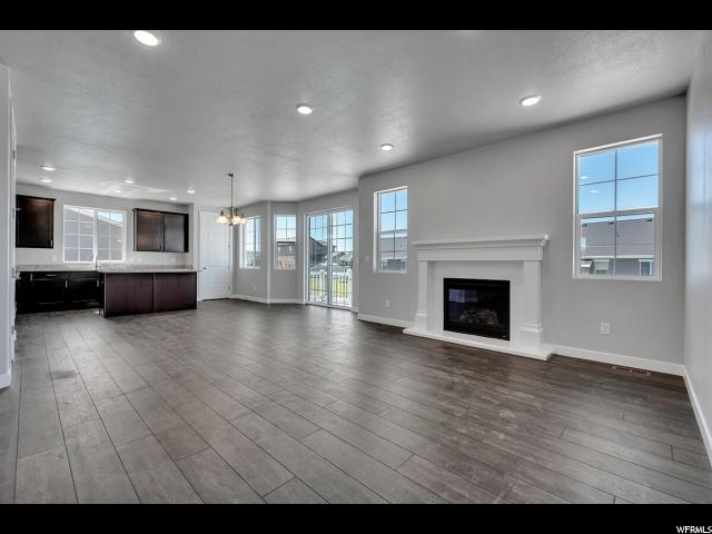 2399 N Sarus Crane Dr, Clinton, UT 84015 — photo 8