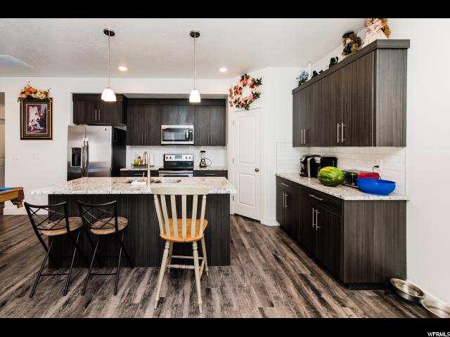 374 S 1440 E, Hyrum, UT 84319 — photo 3