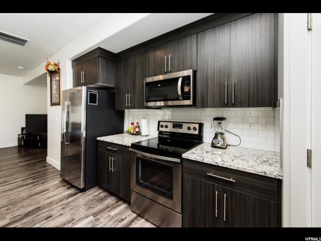 374 S 1440 E, Hyrum, UT 84319 — photo 5