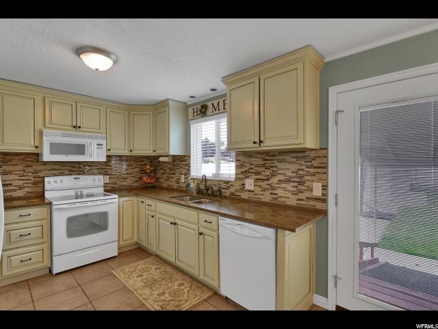 171 W 2525 N, Sunset, UT 84015 — photo 6