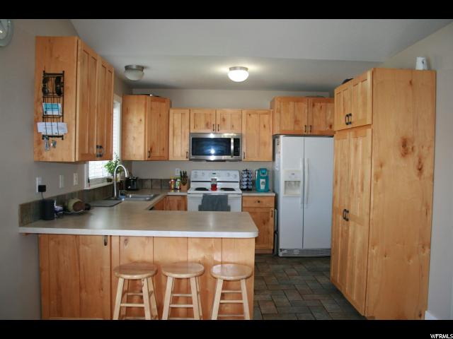 294 N 300 W, Hyde Park, UT 84318 — photo 4
