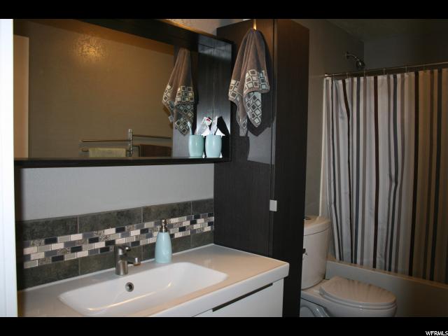 294 N 300 W, Hyde Park, UT 84318 — photo 12