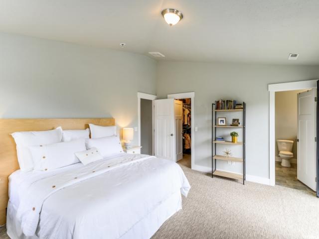286 W 710 N, Centerville, UT 84014 — photo 10