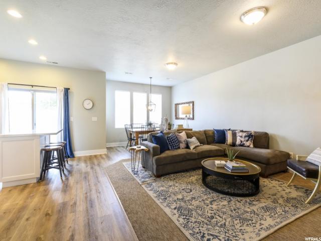 286 W 710 N, Centerville, UT 84014 — photo 9