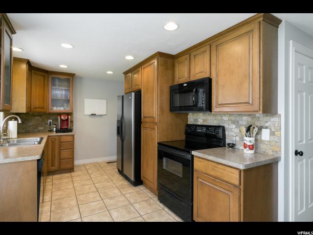 416 W 1130 N, Sunset, UT 84015 — photo 10