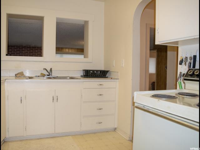 72 S 300 E, Parowan, UT 84761 — photo 4