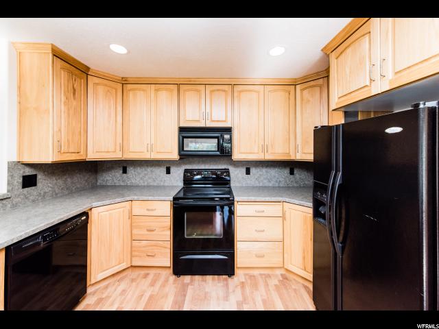 231 S 300 E, Hyrum, UT 84319 — photo 4