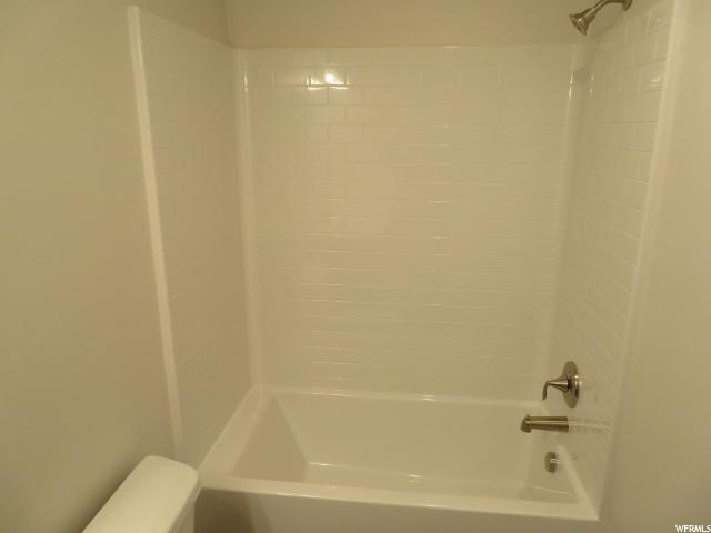 335 S 1540 E, Hyrum, UT 84319 — photo 10