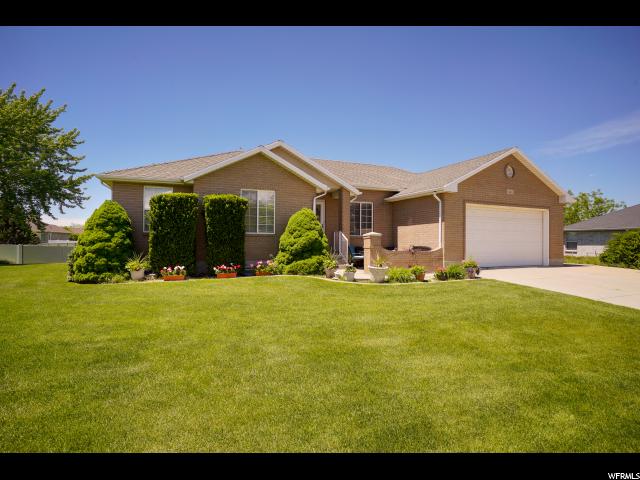 1483 N 1375 W, Clinton, UT 84015 — photo 2