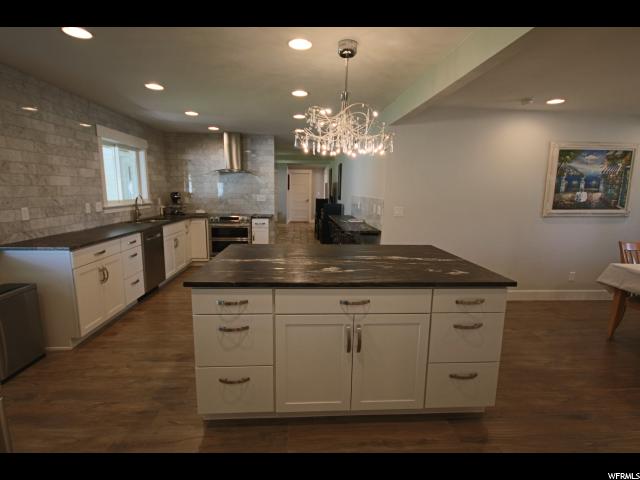 416 Damascus Dr, Bloomington, UT 84790 — photo 4