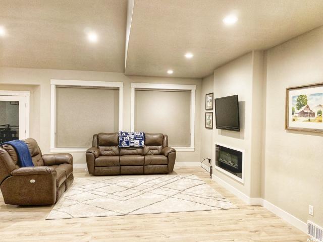969 E Juniper Cir, Hyde Park, UT 84318 — photo 6