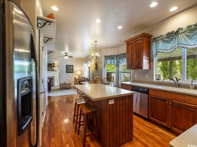 866 W 2075 S, Syracuse, UT 84075 — photo 7