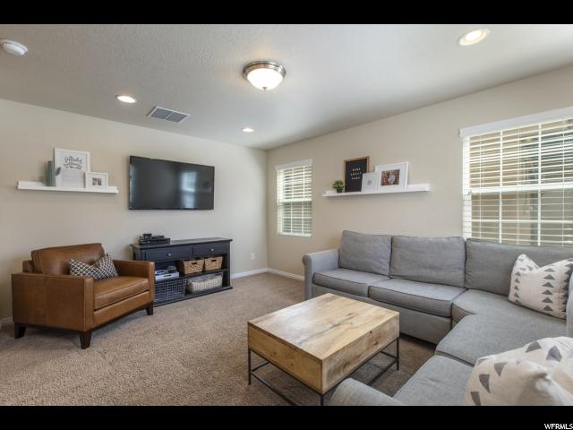 692 W Chase Ln, Centerville, UT 84014 — photo 5