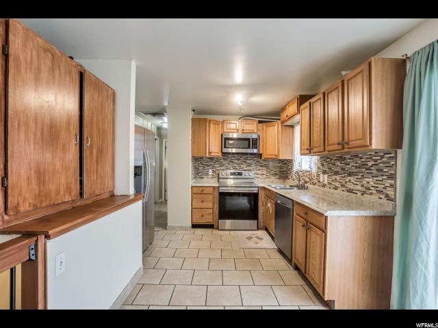 1575 8600, Sandy, UT 84093 — photo 5