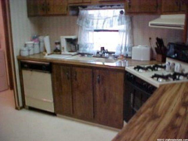 3750 Midland Dr #95, Roy, UT 84067 — photo 2