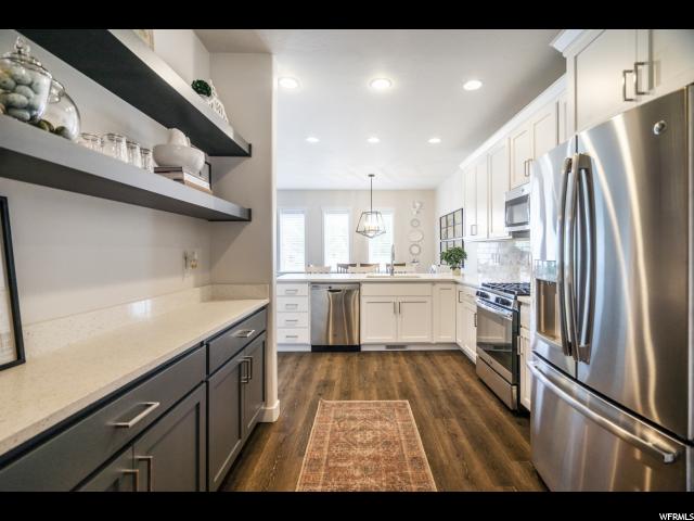 811 E Winter Pine Cv S, Midvale, UT 84047 — photo 9