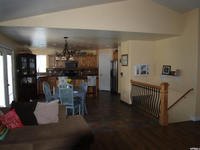 1018 N 1385 W, Clinton, UT 84015 — photo 4
