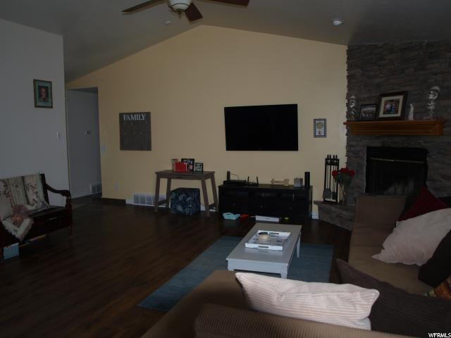 1018 N 1385 W, Clinton, UT 84015 — photo 2