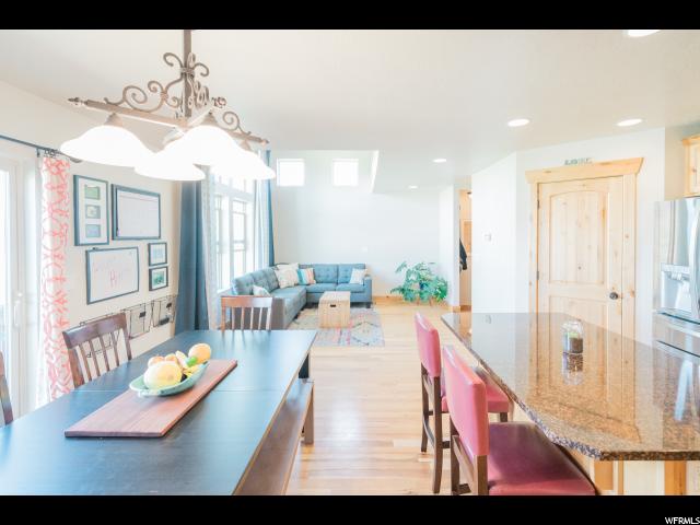 348 S 1285 E, Hyrum, UT 84319 — photo 9