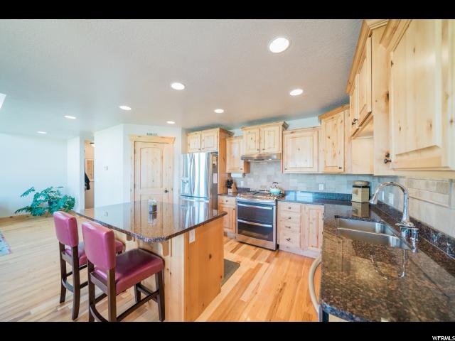 348 S 1285 E, Hyrum, UT 84319 — photo 6