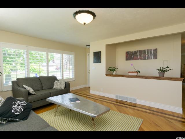 659 W 3100 S, Bountiful, UT 84010 — photo 6