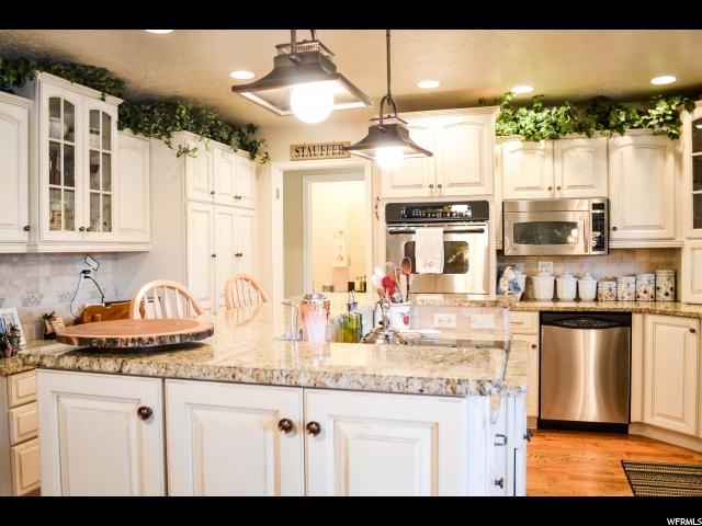 558 E 400 N, Bountiful, UT 84010 — photo 5