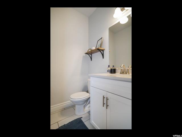 734 E Snap Dragon Ln, Fruit Heights, UT 84037 — photo 12