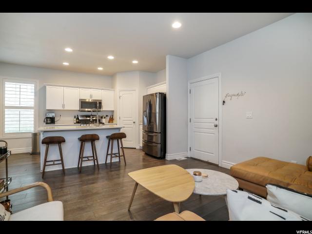 734 E Snap Dragon Ln, Fruit Heights, UT 84037 — photo 4