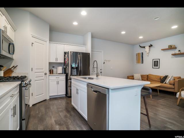 734 E Snap Dragon Ln, Fruit Heights, UT 84037 — photo 6