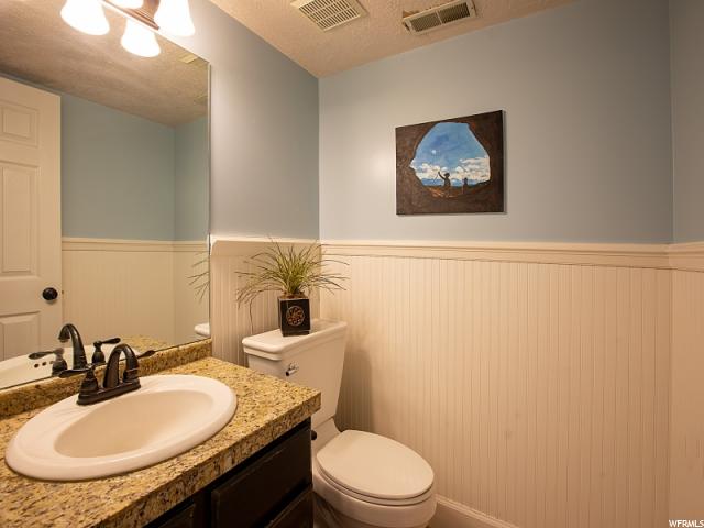 1898 N 80 E, Layton, UT 84041 — photo 9