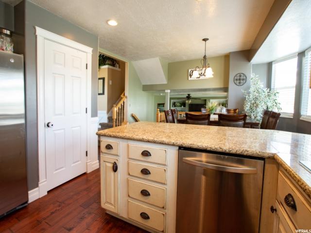 1898 N 80 E, Layton, UT 84041 — photo 7
