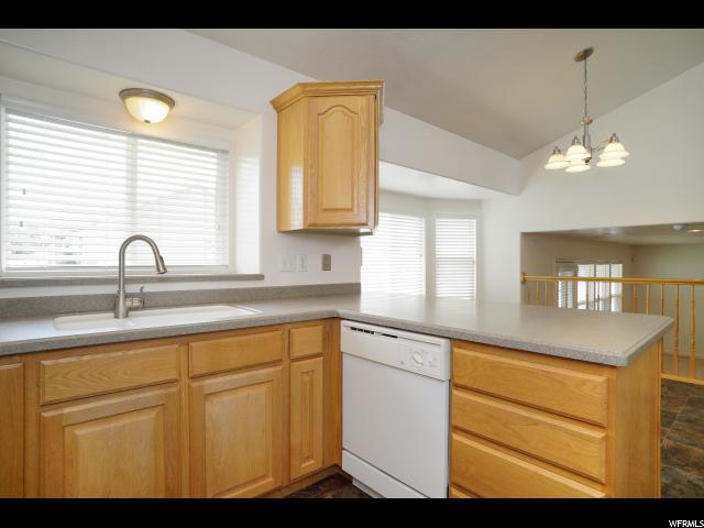 1123 W 1075 N, Clinton, UT 84015 — photo 8