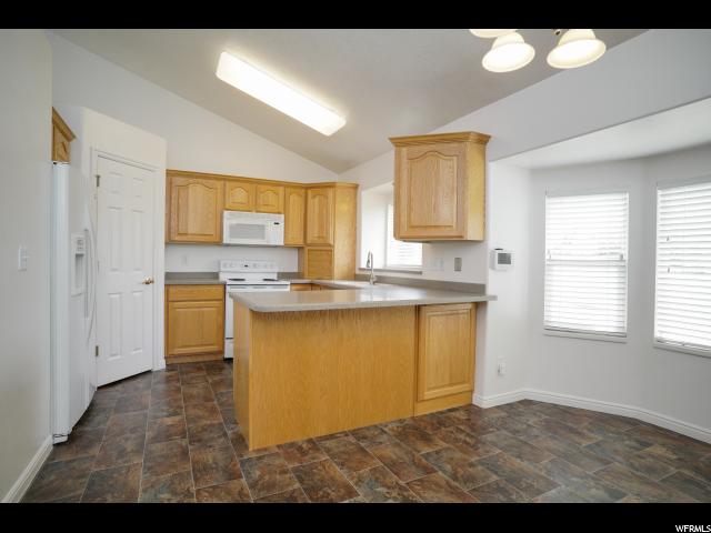 1123 W 1075 N, Clinton, UT 84015 — photo 6