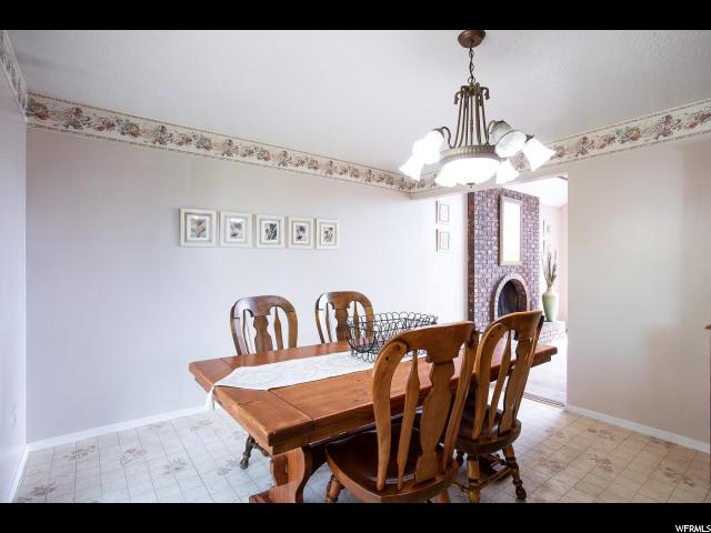 585 E Cherrywood Dr, Kaysville, UT 84037 — photo 8