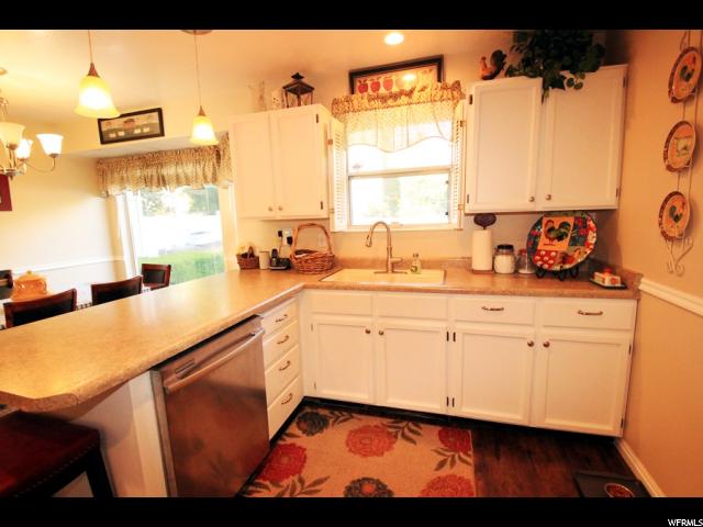 1285 S 700 E, Kaysville, UT 84037 — photo 10