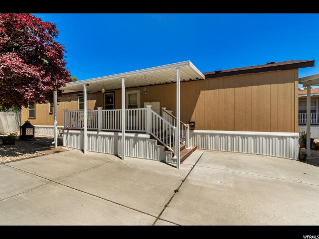 243 E Vagabond Dr, Murray, UT 84107 — photo 2